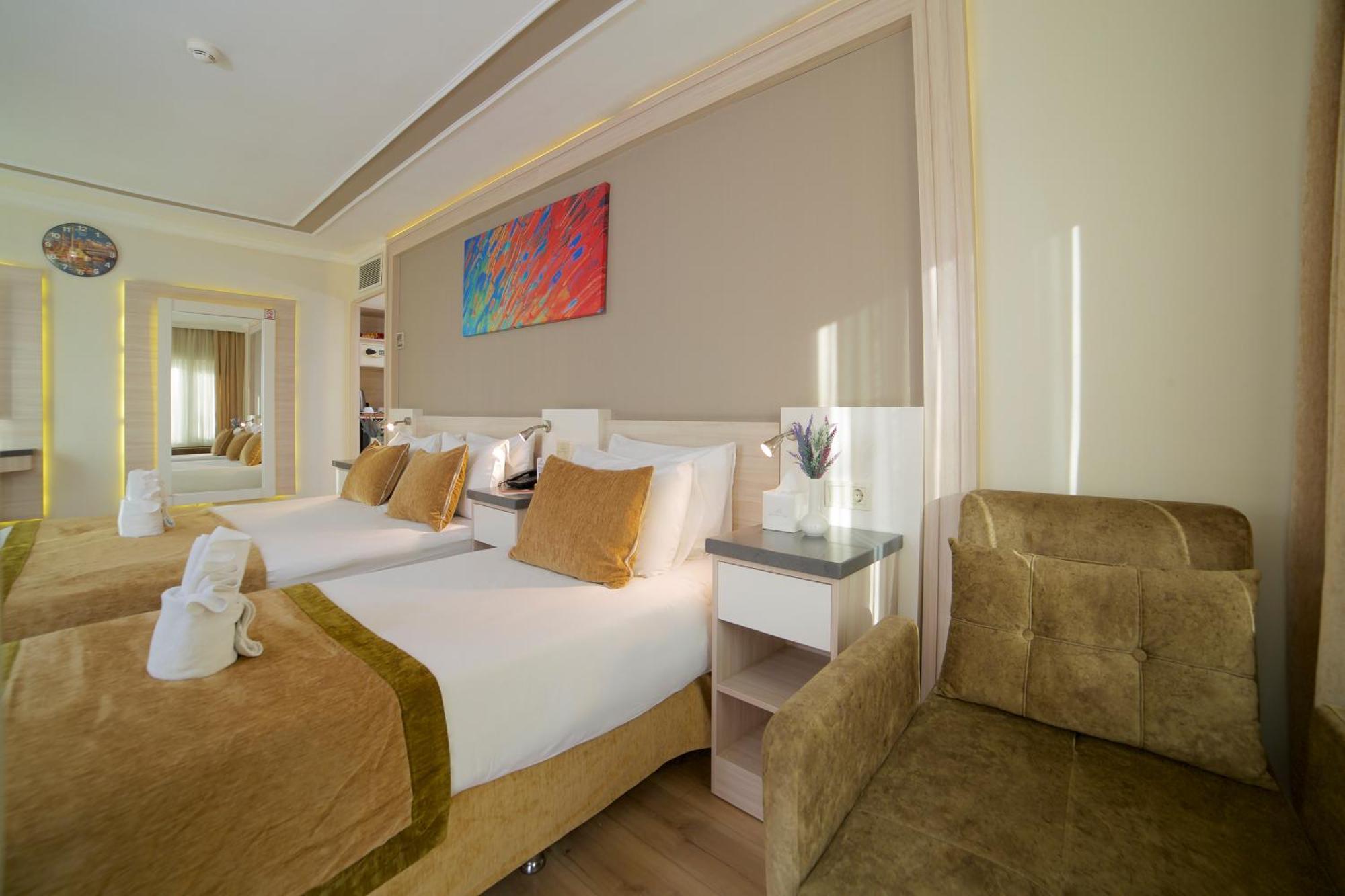บุลวาร์ ปาลาส โอลด์ซิตี้ Hotel อิสตันบูล ภายนอก รูปภาพ