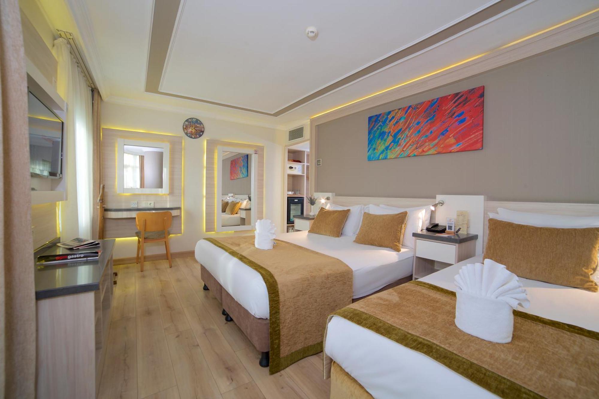 บุลวาร์ ปาลาส โอลด์ซิตี้ Hotel อิสตันบูล ภายนอก รูปภาพ